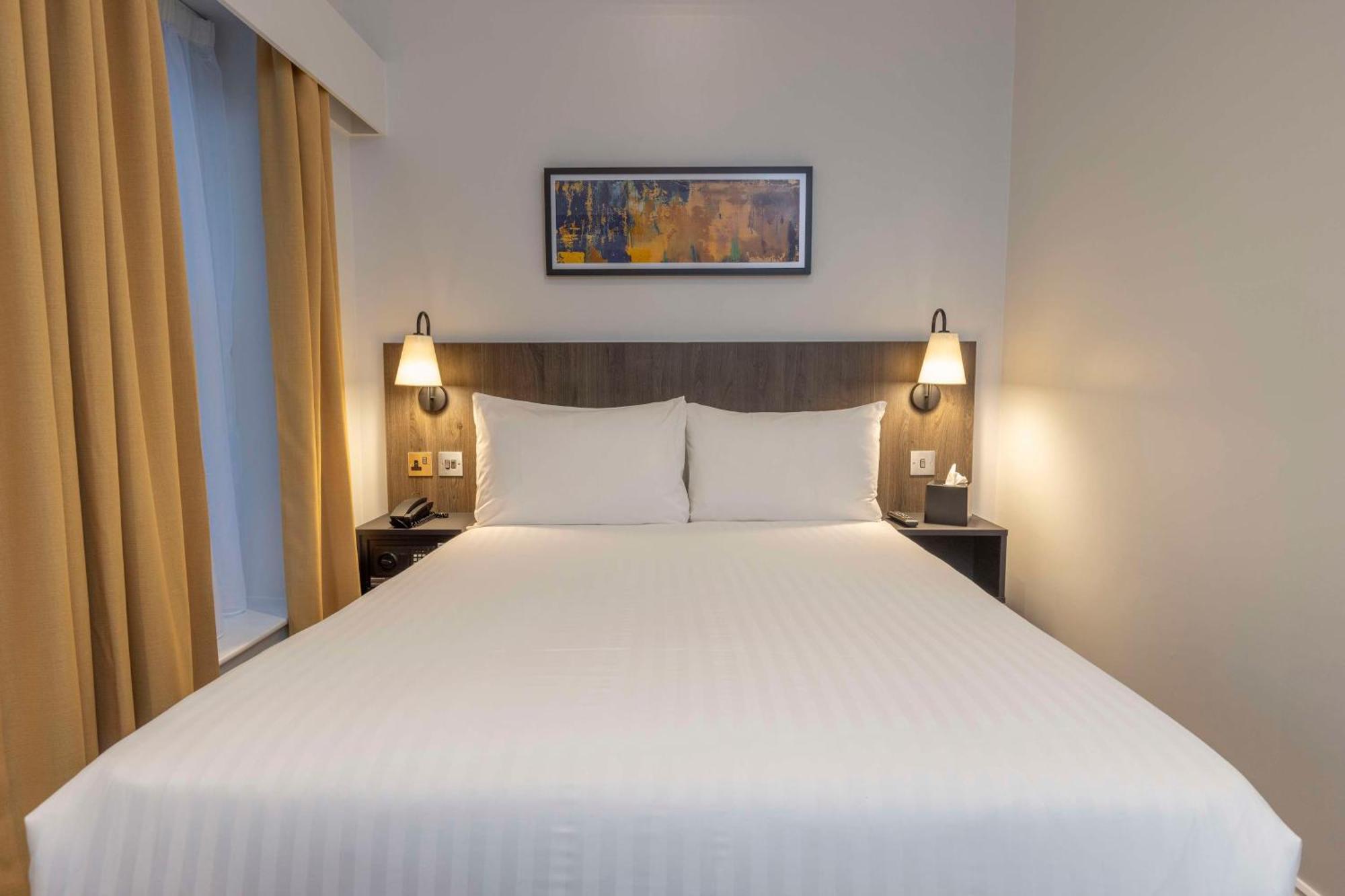 Best Western Kensington Olympia Hotel London Eksteriør billede